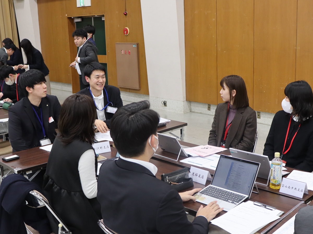 金融機関の内部向け研修会に講師として参加しました